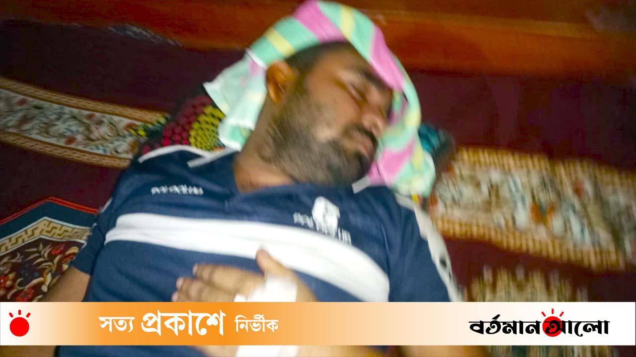 বাকির টাকা চাওয়ায় জামাইয়ের কান কেটে দিল শ্বশুর-শালা, ৫ লক্ষাধিক টাকার মালামাল লুট