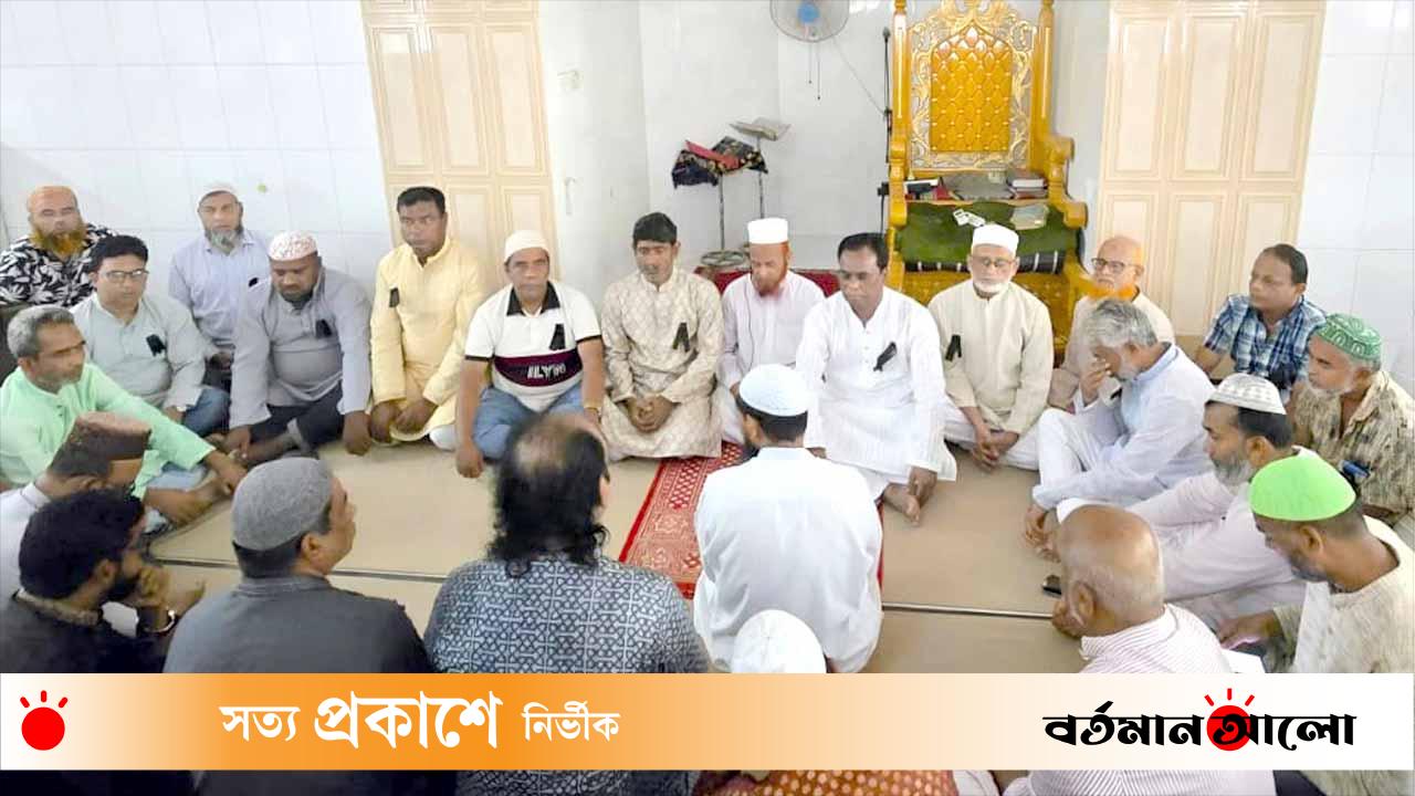 প্রশিক্ষণ বিমান দুর্ঘটনায় নিহতদের স্মরণে টাঙ্গাইল জেলা বিএনপির দোয়া মাহফিল