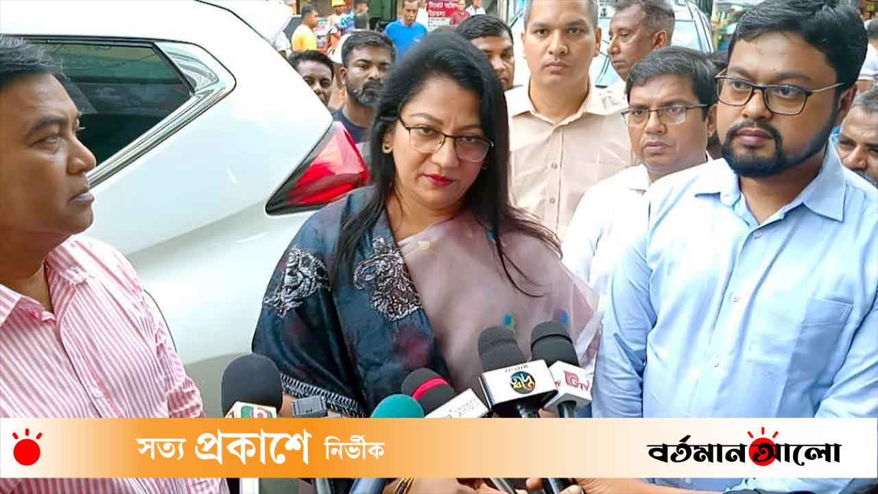 টাঙ্গাইল পৌর এলাকায় অবহেলিত রাস্তা থাকবেনা: জেলা প্রশাসক শরীফা হক