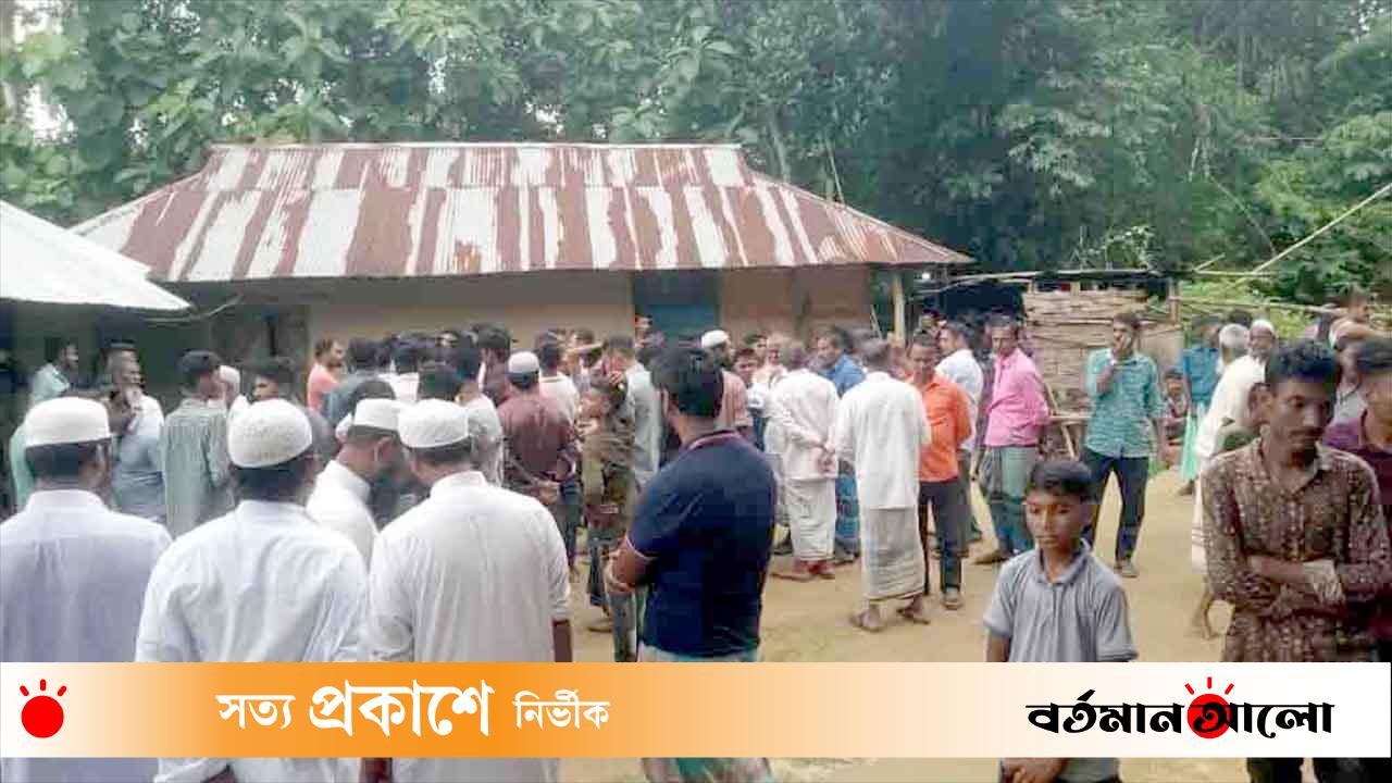 খাগড়াছড়ির রামগড়ে মা-মেয়েকে গলা কেটে হত্যা