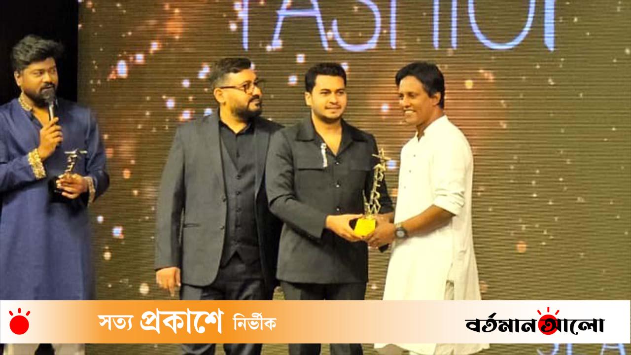 ডিজিটাল মিডিয়া ক্যাটাগরিতে অ্যাওয়ার্ড পেলেন লিটু হাসান