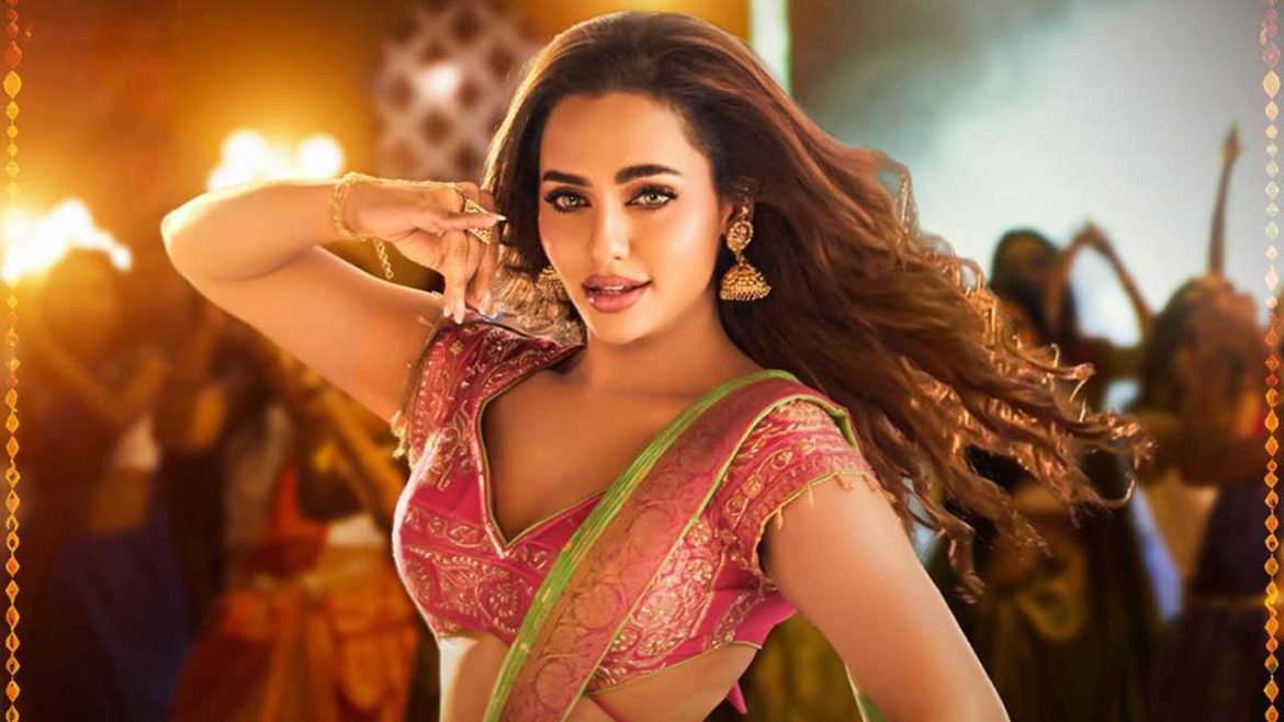 প্রকাশ পেল ফারিয়ার ‘লোকে বলে’