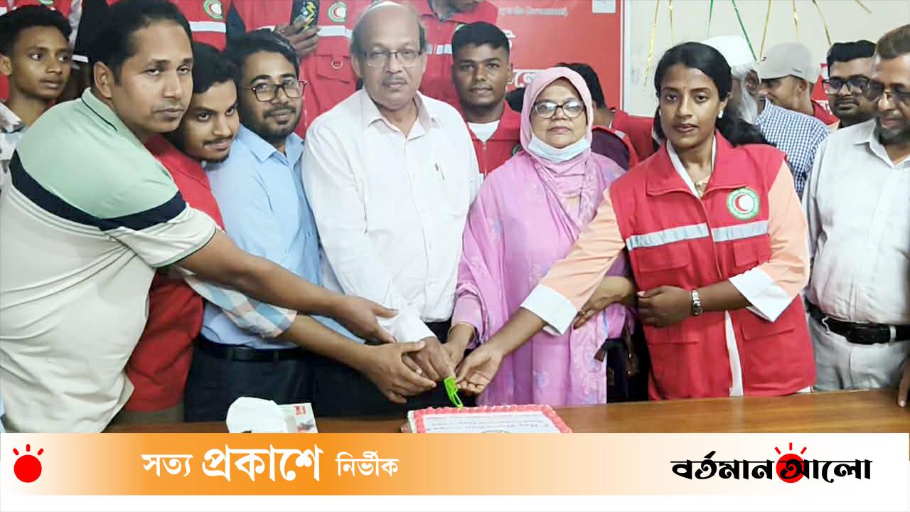 টুঙ্গিপাড়ায় বর্ণাঢ্য আয়োজনে বিশ্ব রেড ক্রিসেন্ট দিবস পালিত