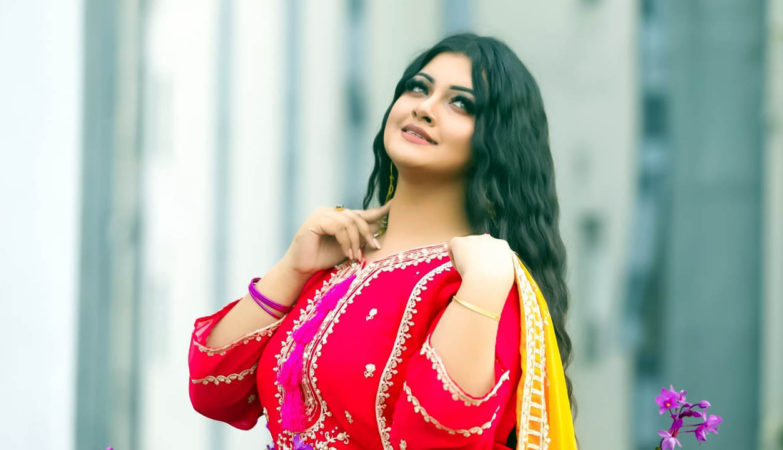 পরকীয়ার অভিযোগে মুখ খুললেন সুবাহ