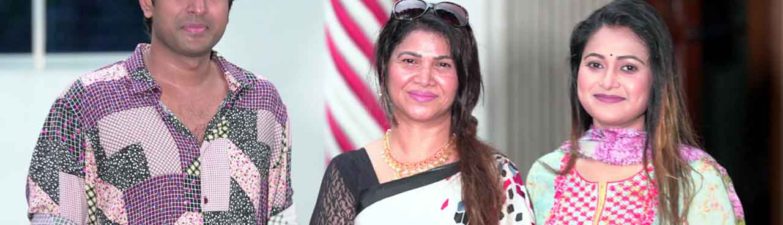 নাজনীন হাসান খানের ‘রঙিন স্বপ্নের ফেরিওয়ালা’