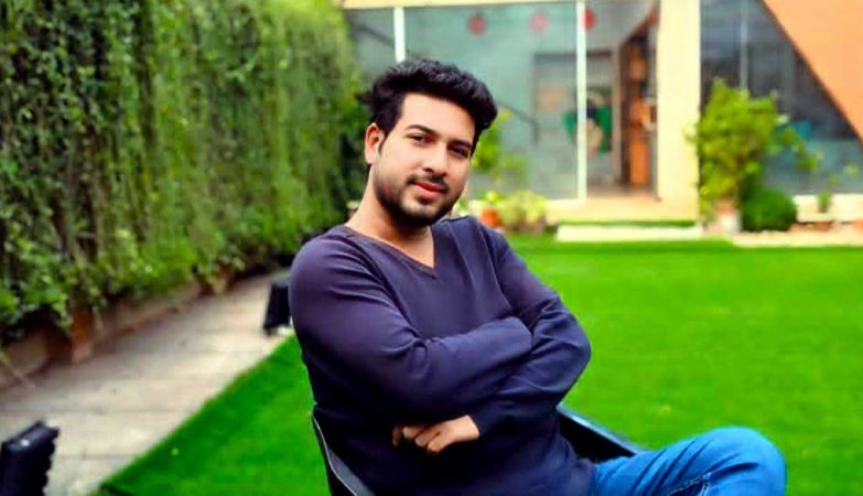 ছিনতাইকারীর কবলে পরিচালক সোহেল