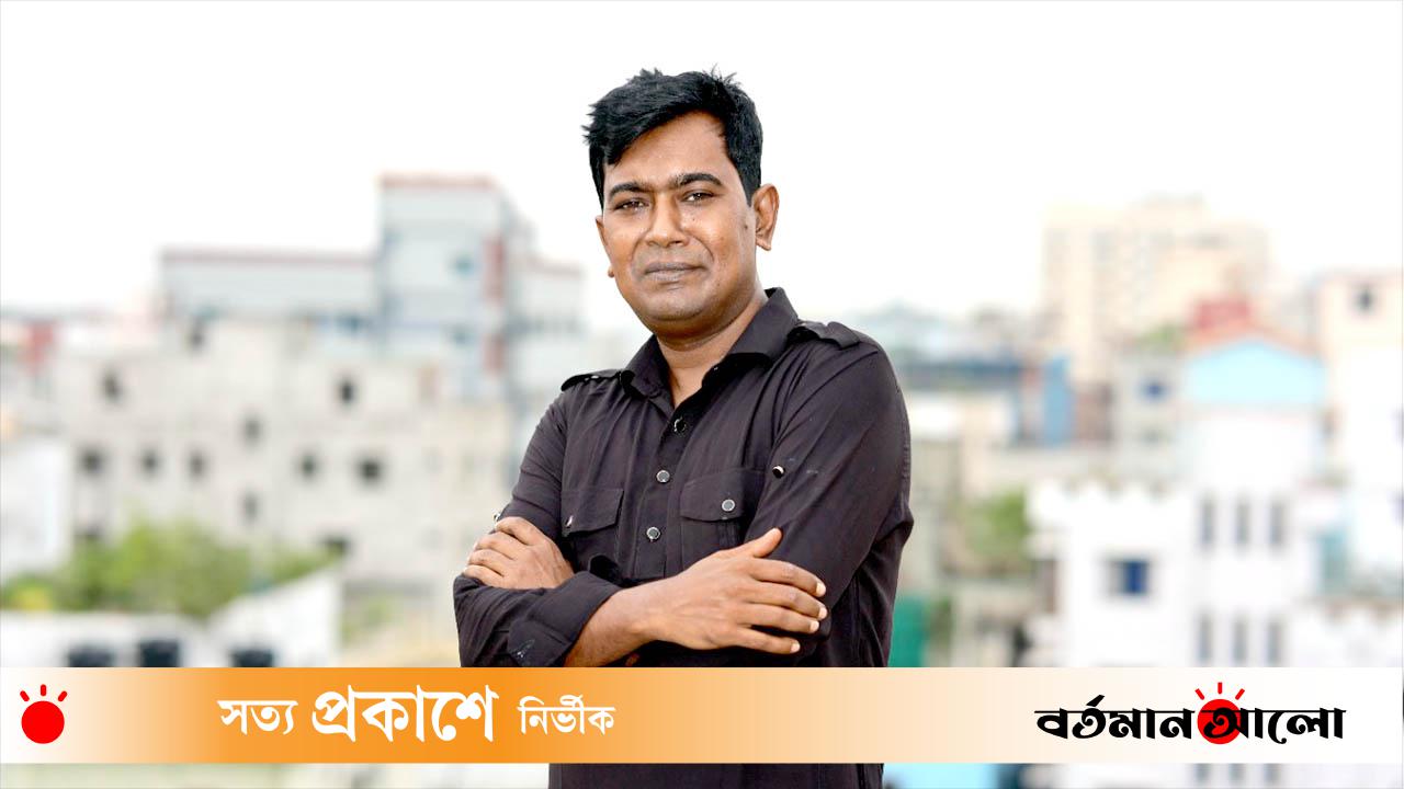 বিশ্বকাপ ফুটবল নিয়ে পলাশ মণি দাসের ‘ফুটবল যুদ্ধ’