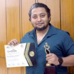 শ্রেষ্ঠ নাট্যকারের সম্মাননা পেলেন ফরিদুল ইসলাম রুবেল