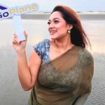 ‘গো প্লেনকে’ সঙ্গে নিয়ে হঠাৎ সাগরপাড়ে দীঘি